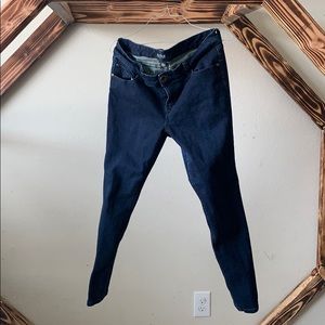 A.N.A women skinny jeans